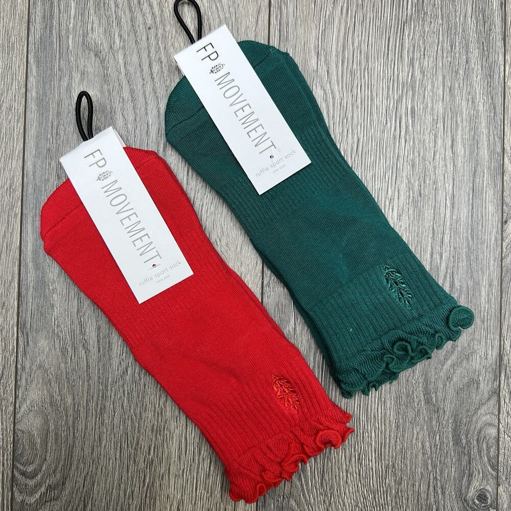 2 Pack Free People Movement Red Green Ruffle Sport Socks Winterberry $18